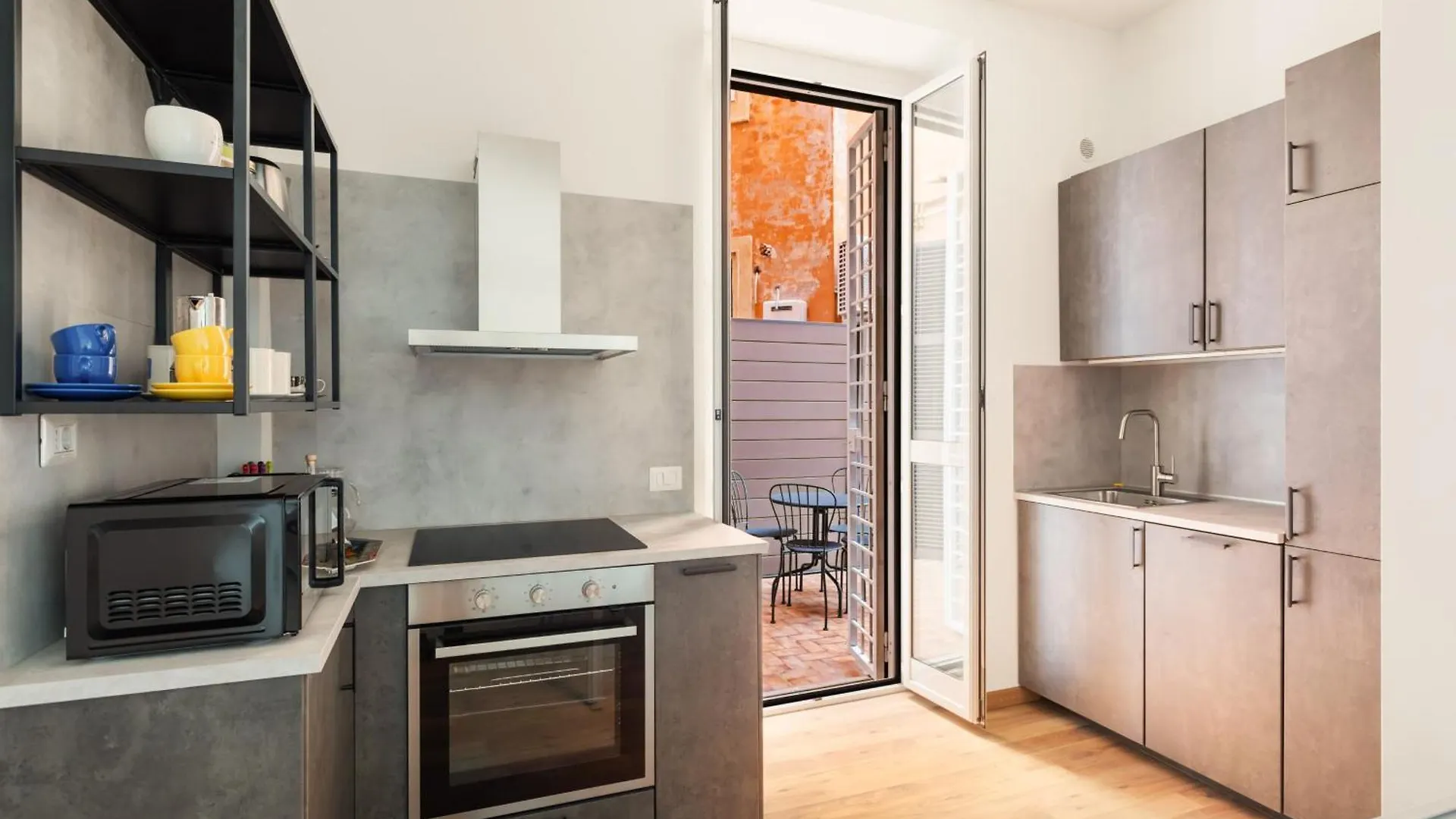 Vatican Lovely 2Br Apartment With Terrace Rome