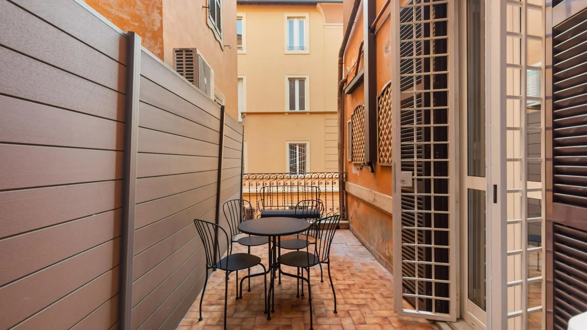 Vatican Lovely 2Br Apartment With Terrace Rome 0*,  Italy