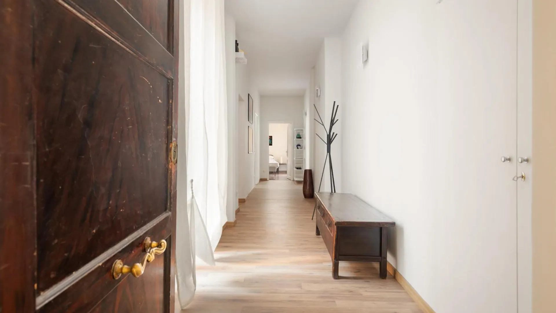 Vatican Lovely 2Br Apartment With Terrace Rzym Włochy