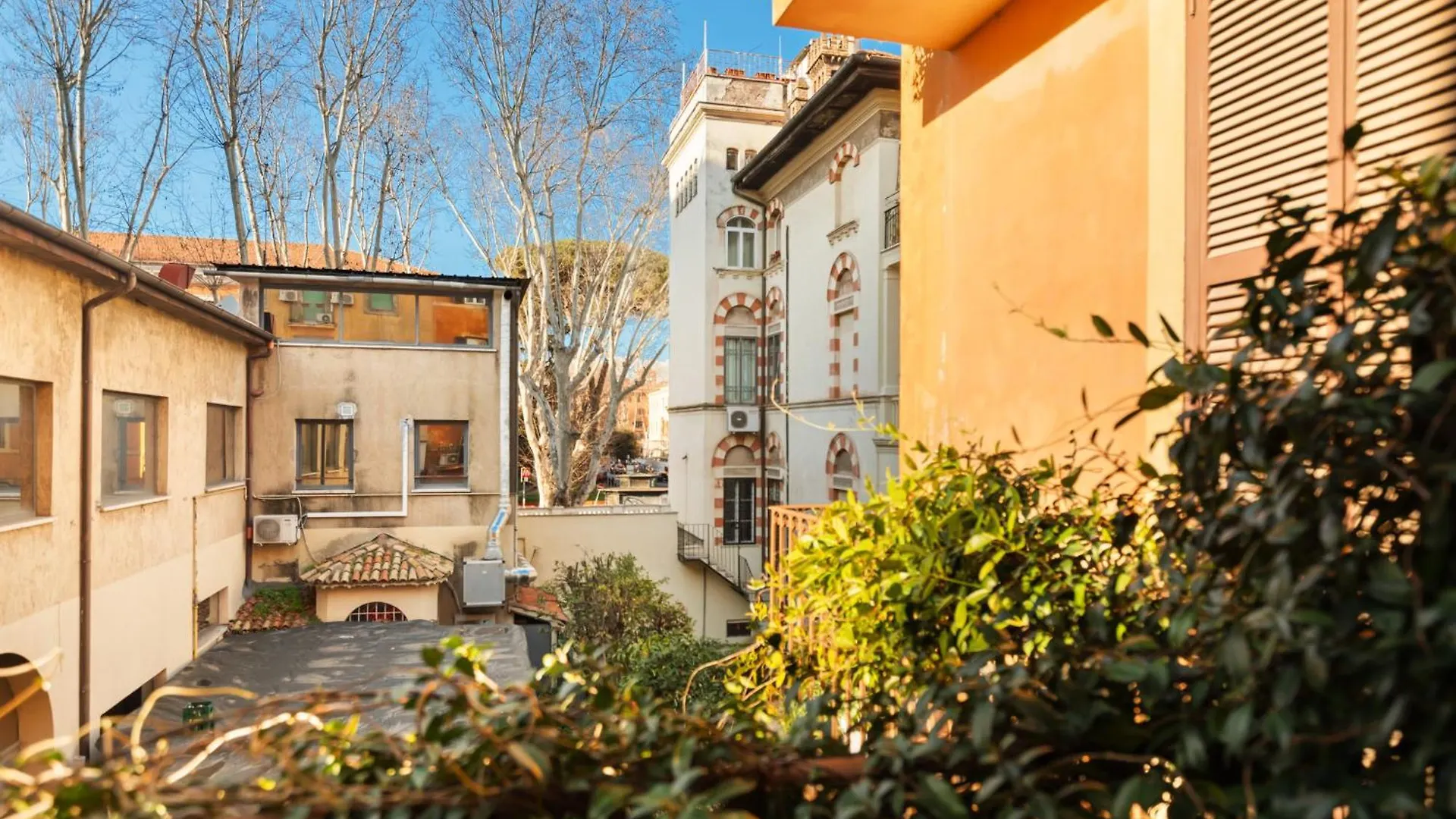 Vatican Lovely 2Br Apartment With Terrace Rzym